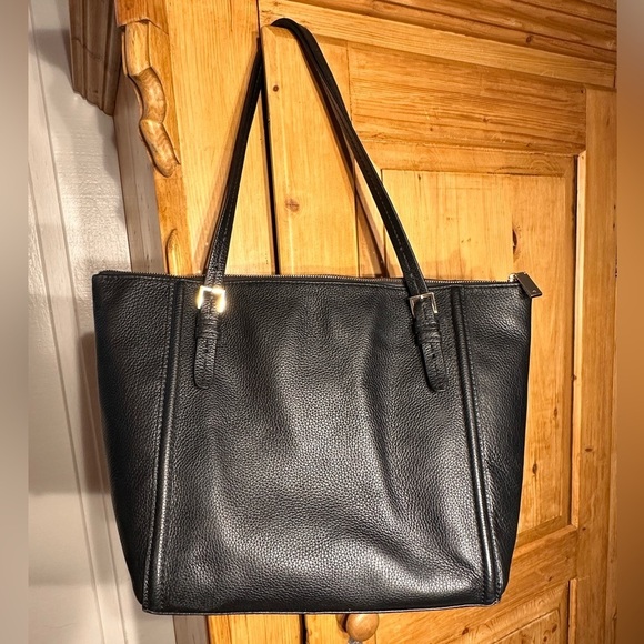 Kate Spade Large Tote Bag Classic Black Leather w/Tassle Accent - Picture 5 of 13